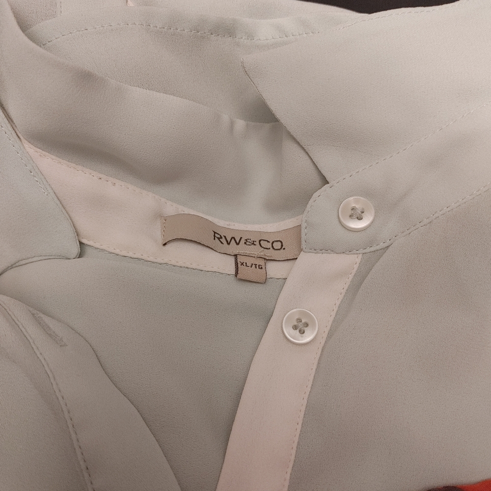 RW&CO. Light Gray Blouse